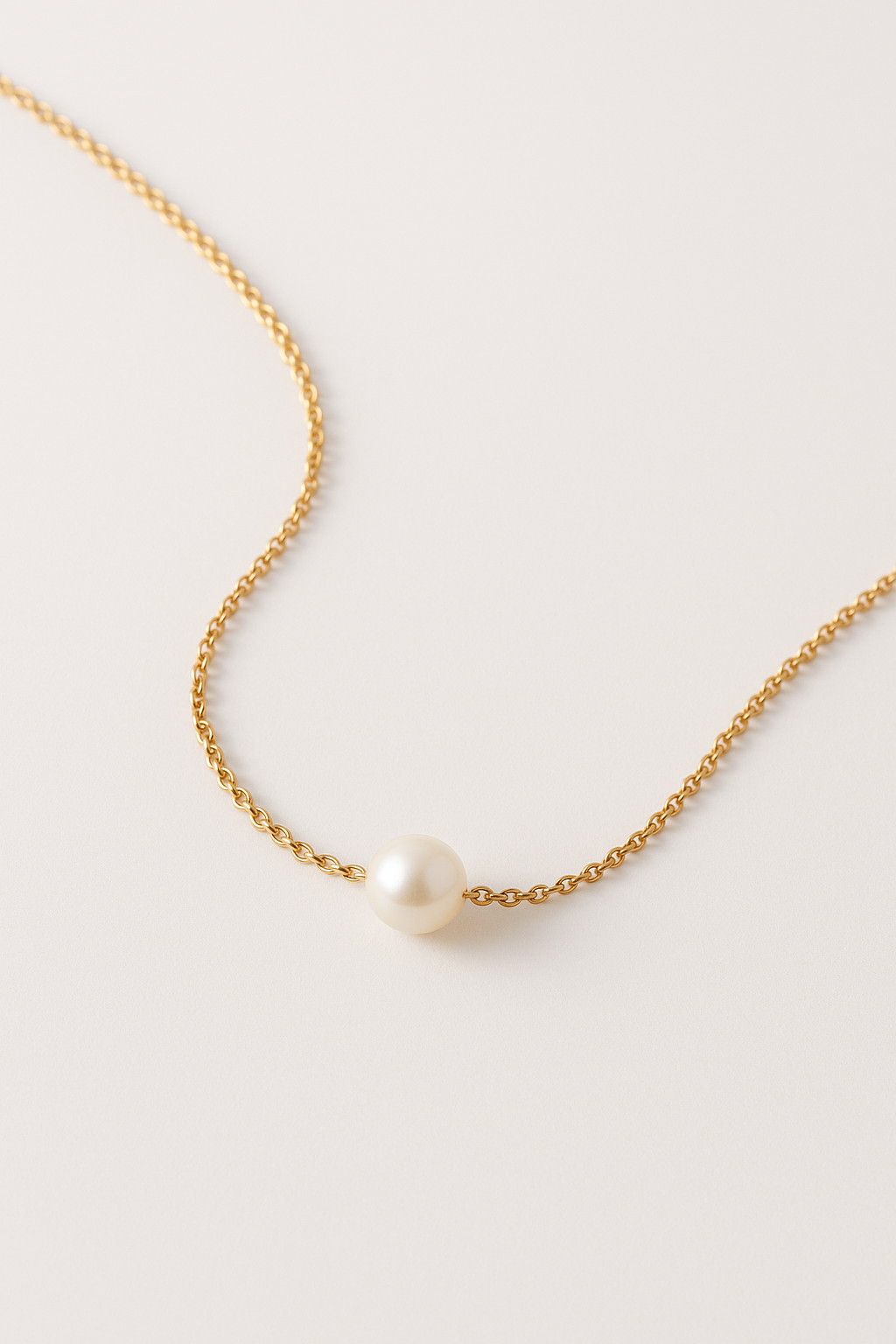 Pearl Drop Pendant Necklace — SOLLIQUE